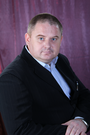 Заступник з НМР